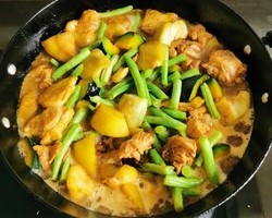 铁锅乱炖（鸡肉茄子豆角土豆南瓜）的做法 步骤8