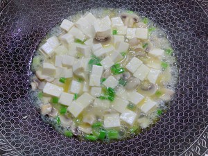 松茸鸡汁口蘑豆腐【低脂美味】的做法 步骤5