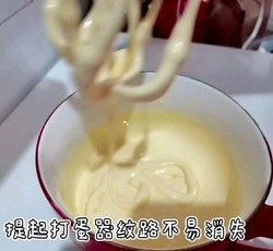 蛋黄溶豆🥚消耗蛋黄（适合六个月以上宝宝）附视频教学的做法 步骤3