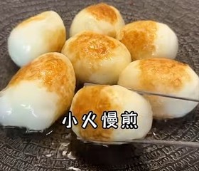 把子肉  土豆丝 酸菜汤  拌黄瓜  清炒西兰花  复刻的做法 步骤3