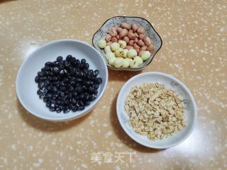 花生燕麦黑豆浆