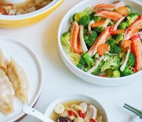 东菱蒸汽锅：花胶莲子瘦肉汽锅汤+蟹棒西兰花的做法 步骤12