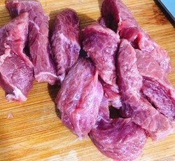 宝宝辅食-牛肉松 真的很简单 8月+的做法 步骤2