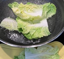 年夜饭白菜肉卷（生酮友好）的做法 步骤7