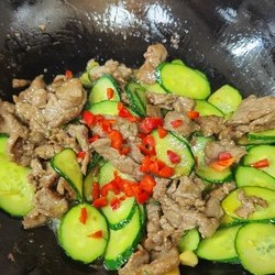 ㊙️牛肉片炒黄瓜‼️牛肉片的嫩滑技巧的做法 步骤11