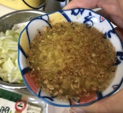 香菜丸子白菜豆腐汤的做法 步骤3