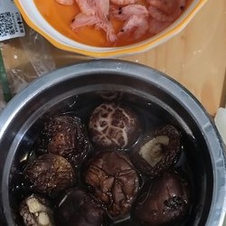 超级好吃【黄瓜炒饭】适合夏天吃的炒饭的做法 步骤2