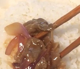 吉野家肥牛饭的做法 步骤10