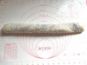 小白的椰蓉糯米豆沙卷的做法步骤 第9步