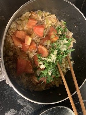 蒙特利爾燴飯（番茄羅勒歐芹牛肉燴飯）的做法步骤 第10步