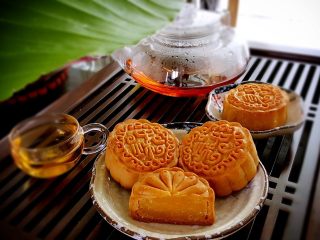 广式月饼~金沙奶黄馅儿,成品