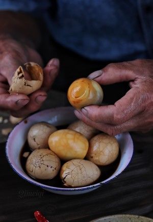 如何做出咸香入味的茶叶蛋，掌握这几个技巧就行了的做法步骤 第12步