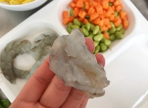 鲜虾菠萝炒饭——健康低卡家常菜