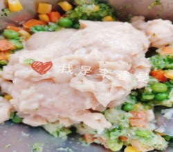 西蓝花时蔬鸡肉饼的做法 步骤10