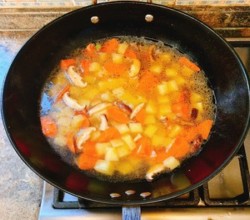 咖喱鸡肉饭（新手也能一次成功）的做法 步骤4