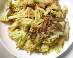 家常菜花炒肉的做法 步骤9