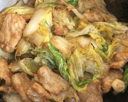 家常༄「白菜炒肉」༄的做法 步骤15