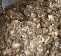 白菜猪肉饺子附带肉馅和饺子皮制作详细步骤的做法 步骤11