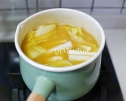 咖喱土豆年糕炖大白菜的做法 步骤5