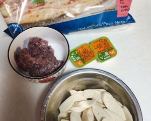 牛肉火腿披萨