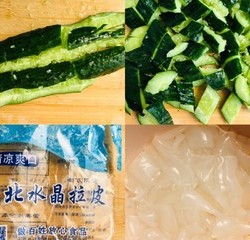 东北拍黄瓜拌拉皮凉菜