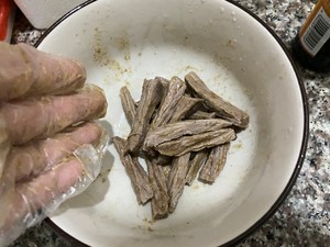 椒香麻辣牛肉干的做法 步骤8