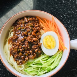 ༄「黄瓜🥒肉沫炸酱面🍜」༄一碗绝对不够吃👍👍👍的做法 步骤13