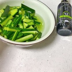 低脂爽口😋开胃下饭的酱油腌黄瓜条🥒（此方法也适合腌制各种小菜）的做法 步骤8