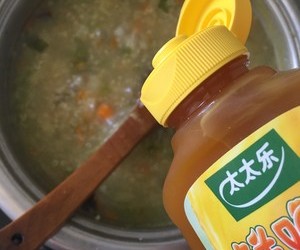 低脂健康藜麦蔬菜虾仁小米粥｜太太乐鲜鸡汁食谱的做法 步骤10