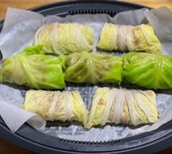 【一锅同时出三个菜】一锅出三菜，快手搞定年夜饭，油面筋塞肉+八宝饭+白菜肉卷的做法 步骤16