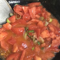 一锅出的༄「西红柿🍅蒜薹鸡蛋面🍜」༄的做法 步骤7