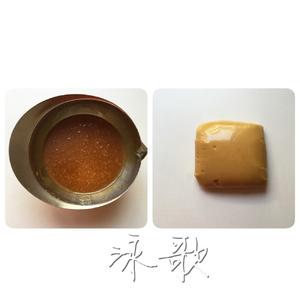 广式月饼—蛋黄莲蓉月饼