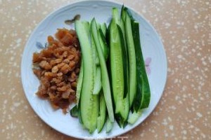 乌饭鸡蛋卷