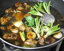 羊肉大白菜炖粉条的做法 步骤7