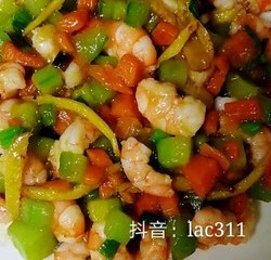 黄瓜胡萝卜炒虾仁（超级下饭，快手好做）的做法 步骤4