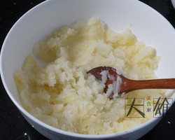 【土豆泥早餐饼】的做法的做法 步骤4