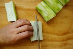 菠菜肉片汤 平菇肉片汤 番茄肉片汤 黄瓜肉片汤 丝瓜肉片汤 酸菜肉片汤的做法 步骤47