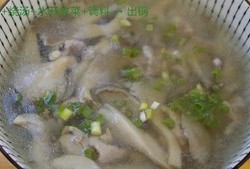 菠菜肉片汤 平菇肉片汤 番茄肉片汤 黄瓜肉片汤 丝瓜肉片汤 酸菜肉片汤的做法 步骤45