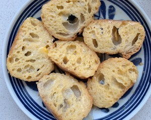 椰子油酒酿咸口蛋奶法棍【轻卡小食】的做法 步骤2