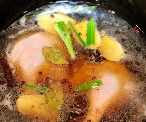 家宴【盐水鸭】鸭腿简易版的做法 步骤7