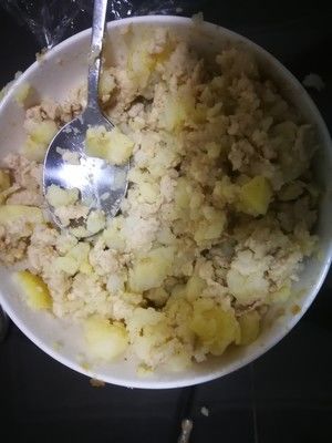 全麦鸡肉土豆泥餐包的做法步骤 第2步