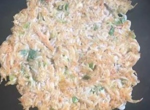 烙虾饼【超级补钙的家常菜品】,虾饼两面金黄